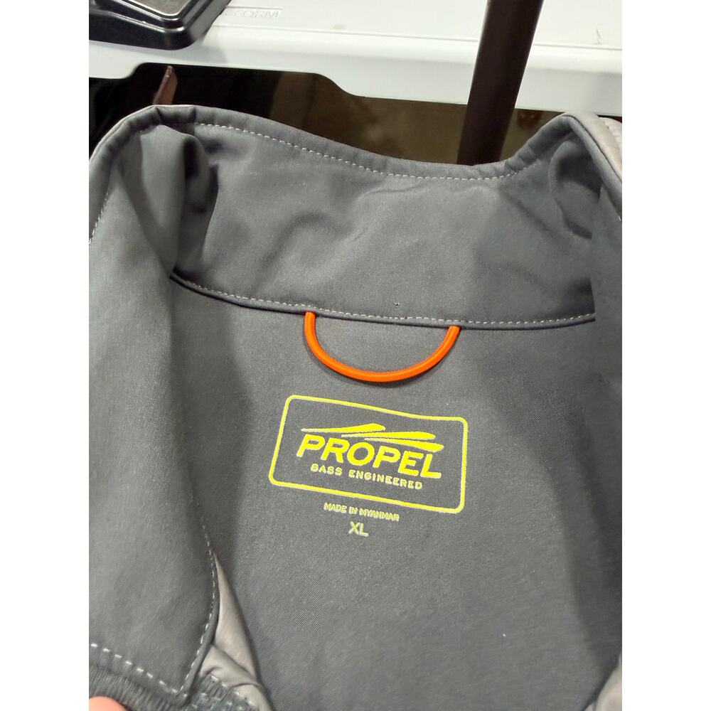 Propel Bass Engineered Hybrid Down Puffer Vest Grey Size XL Outdoors GH Bass - Picture 3 of 12
